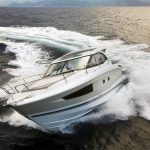 Boat-chartering-3