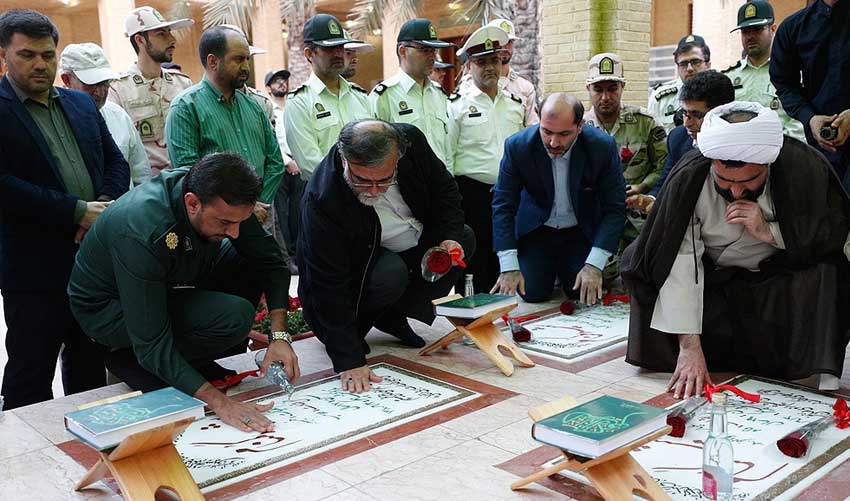 غبارروبی مزار شهدای گمنام کیش در آغاز دهه فجر