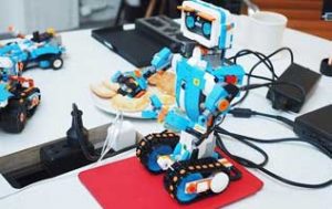 دومین دوره مسابقات رباتیک انتخابی کیش