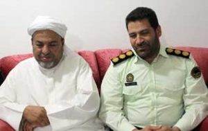 دیدار فرمانده انتظامی کیش با امام جمعه اهل سنت جزیره