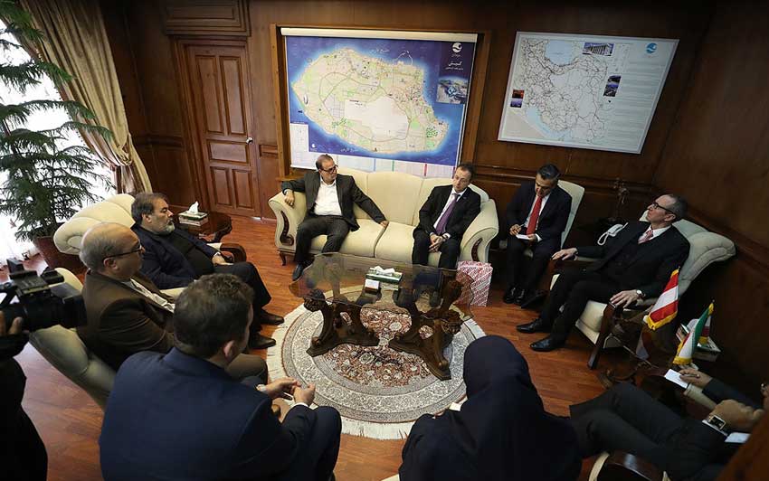 دیدار سفیر اتریش با دکتر مظفری