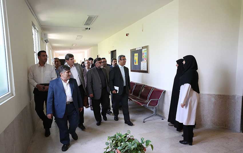 بازدید دکتر مظفری از آموزش و پرورش کیش