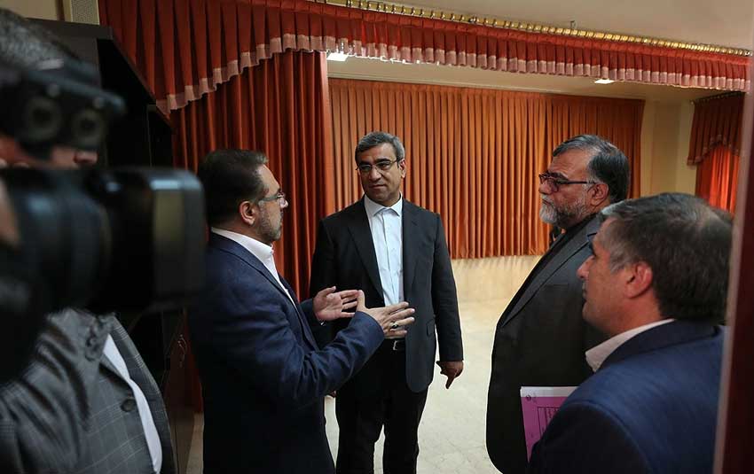 بازدید دکتر مظفری از آموزش و پرورش کیش