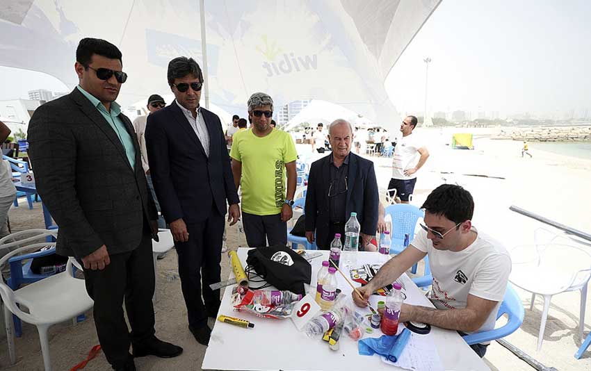 مسابقه ساخت و آب اندازی قایقهای مقوایی در کیش