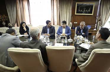 نشست مشترک سازمان منطقه آزاد کیش و دانشگاه فردوسی مشهد