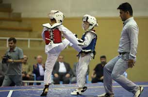 نفرات برتر مسابقات تکواندو پسران کیش جام رمضان