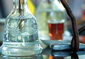 نصب پلاکارد و درج شعار ” اماکن عمومی بدون دخانیات،حق شهروندی” در کیش