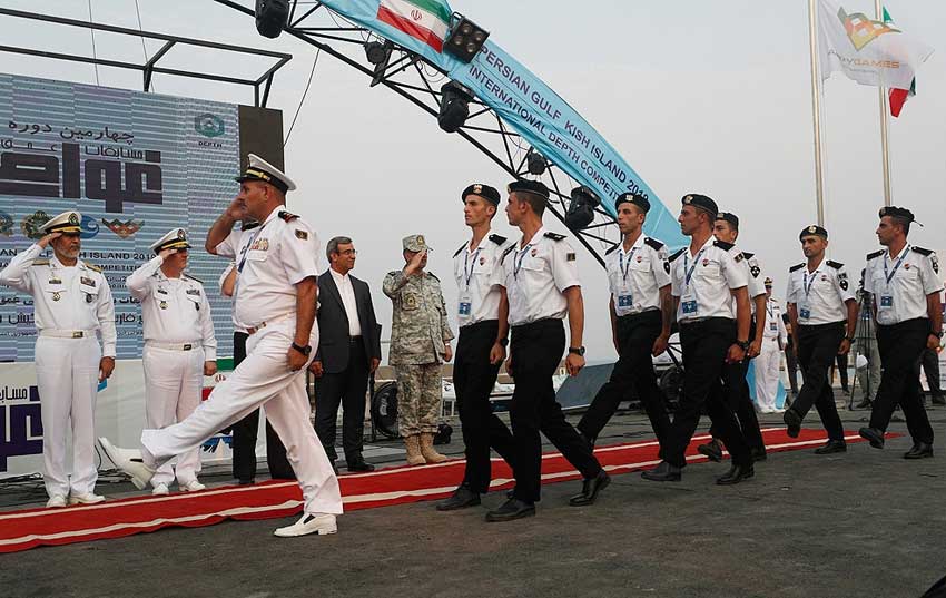 آغاز مسابقات غواصی ارتشهای جهان در کیش