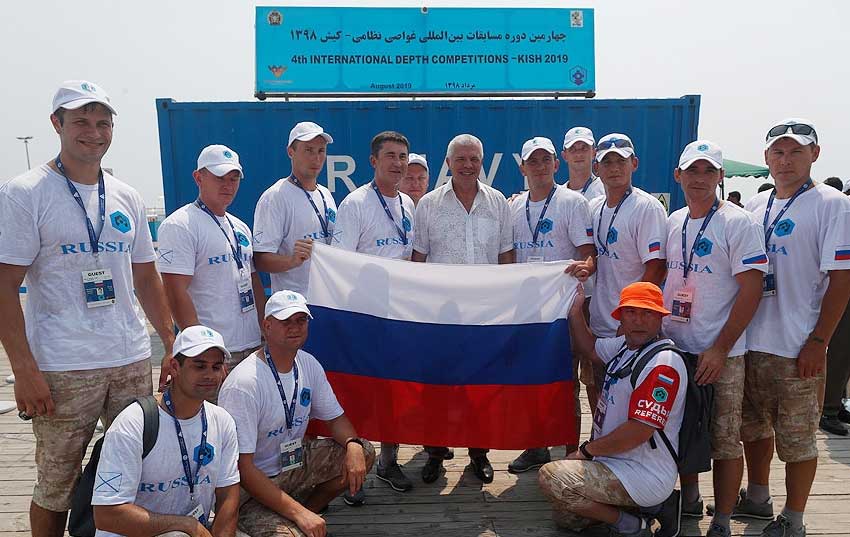 آغاز مسابقات غواصی ارتشهای جهان در کیش