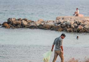 برنامه پاکسازی دریا و سواحل جزیره کیش