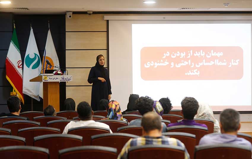 برگزاری دوره آموزشی تشریفات ویژه کلوپهای تفریحات دریایی کیش