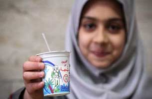 توزیع شیر رایگان در مدارس کیش