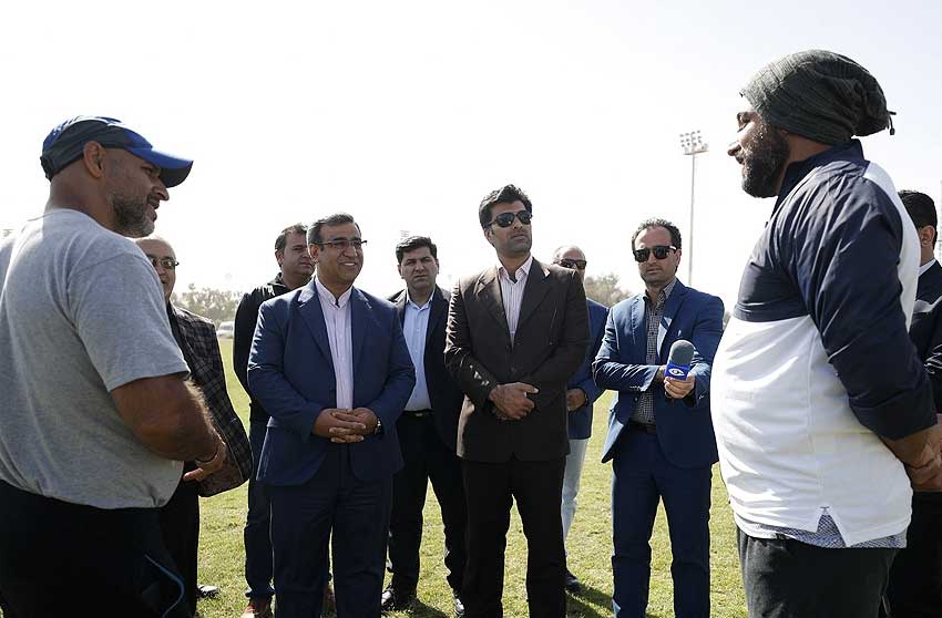 بازدید دکتر مظفری از اردوی ورزشکاران المپیک و پارالمپیک در کیش