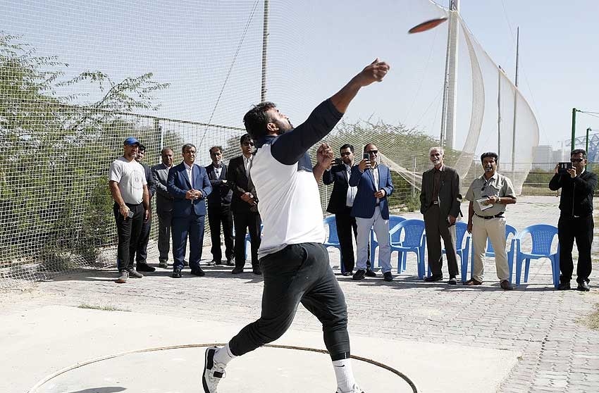 بازدید دکتر مظفری از اردوی ورزشکاران المپیک و پارالمپیک در کیش