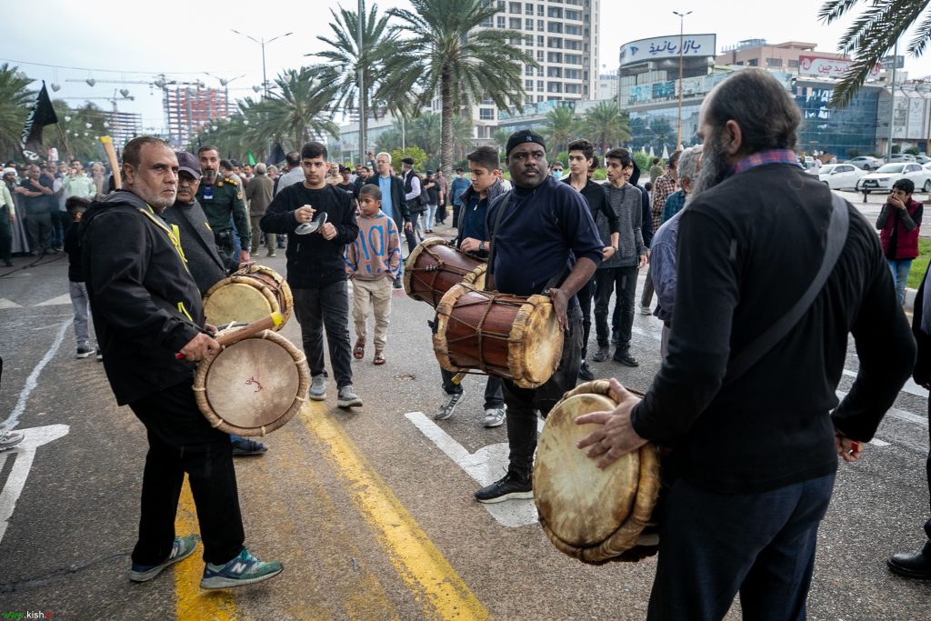 تشییع باشکوه پیکر شهید امنیت ستوان سوم امیرحسین ترکاشوند در کیش